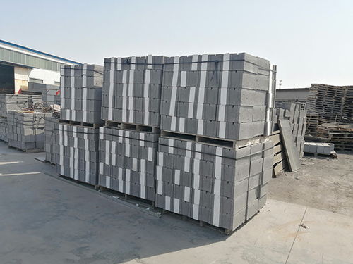 鲁恒建材 图 复合保温砌块厂家 复合保温砌块